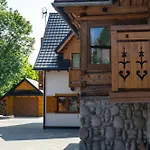 Dzianiszowka - Basen Jacuzzi Sauna *