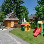 Dzianiszowka - Basen Jacuzzi Sauna *