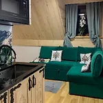 Dzianiszowka - Basen Jacuzzi Sauna شقة Dzianisz