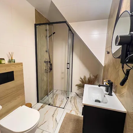 Dzianiszówka - Basen Jacuzzi Sauna