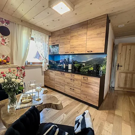 Dzianiszowka - Basen Jacuzzi Sauna * Dzianisz