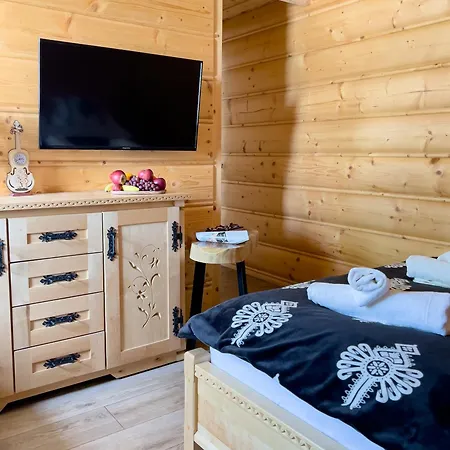 Dzianiszówka - Basen Jacuzzi Sauna